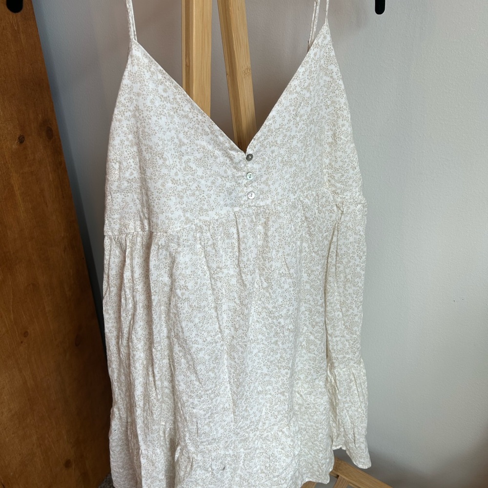 Dainty floral flowy sun dress